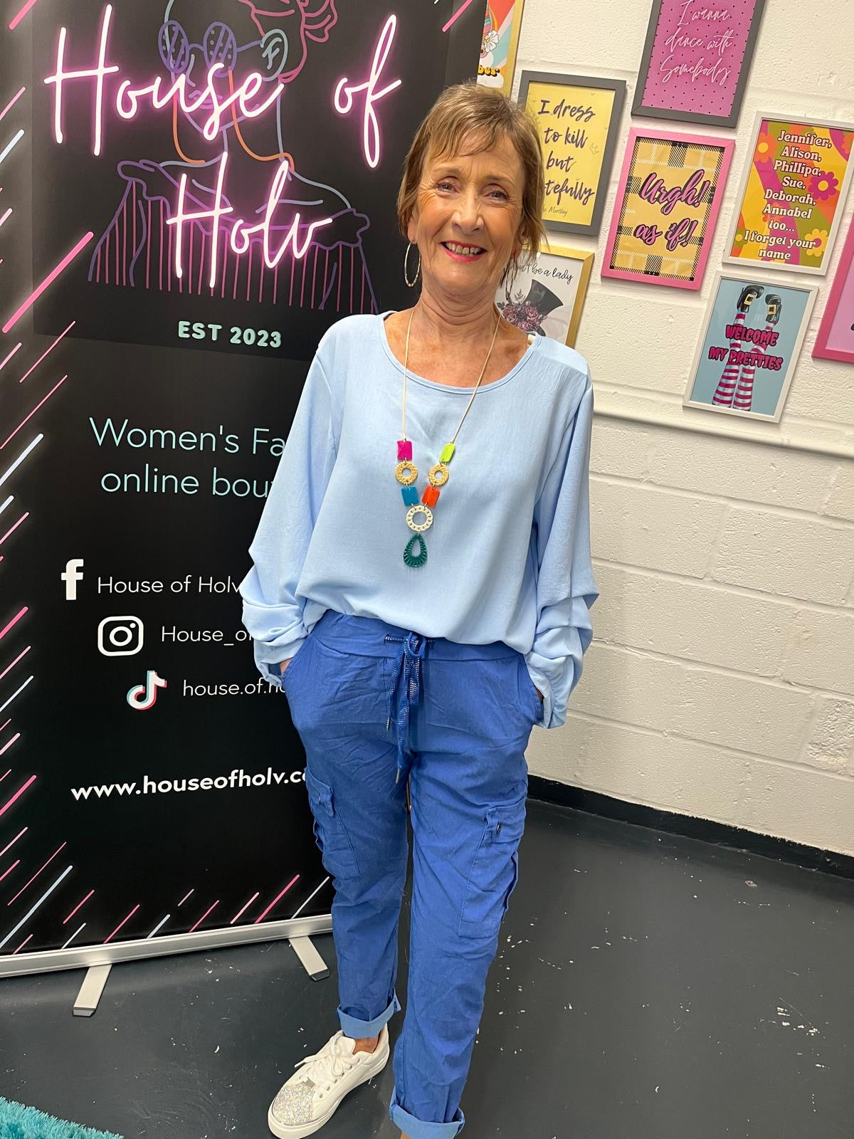 THE OPAL TOP WITH NECKLACE