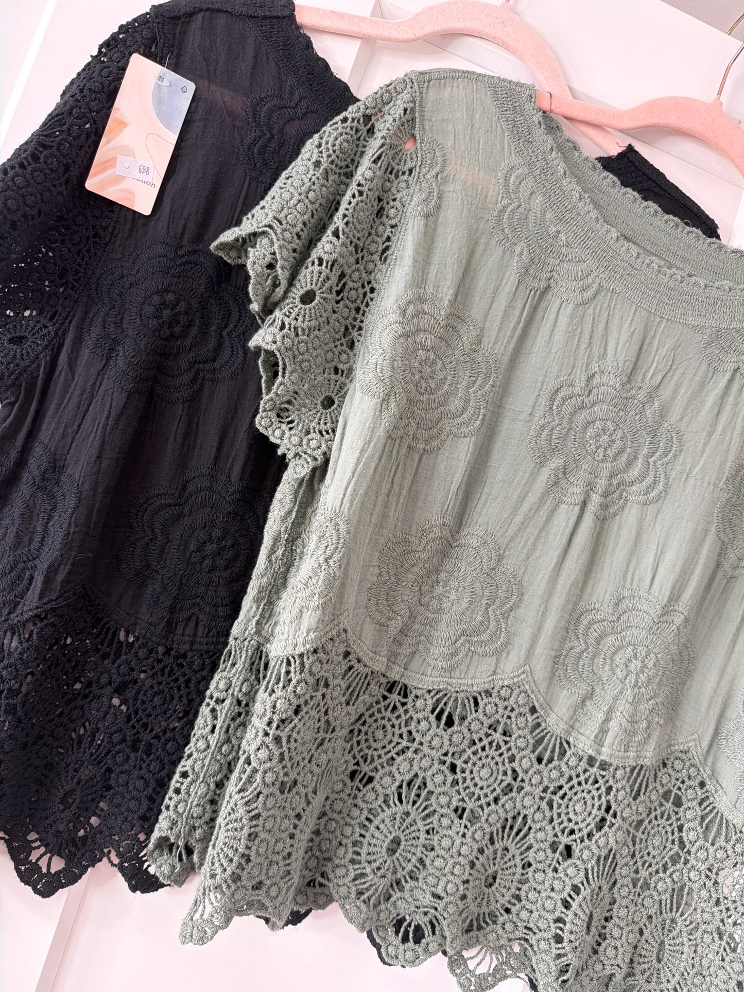 THE ANNIE TOP