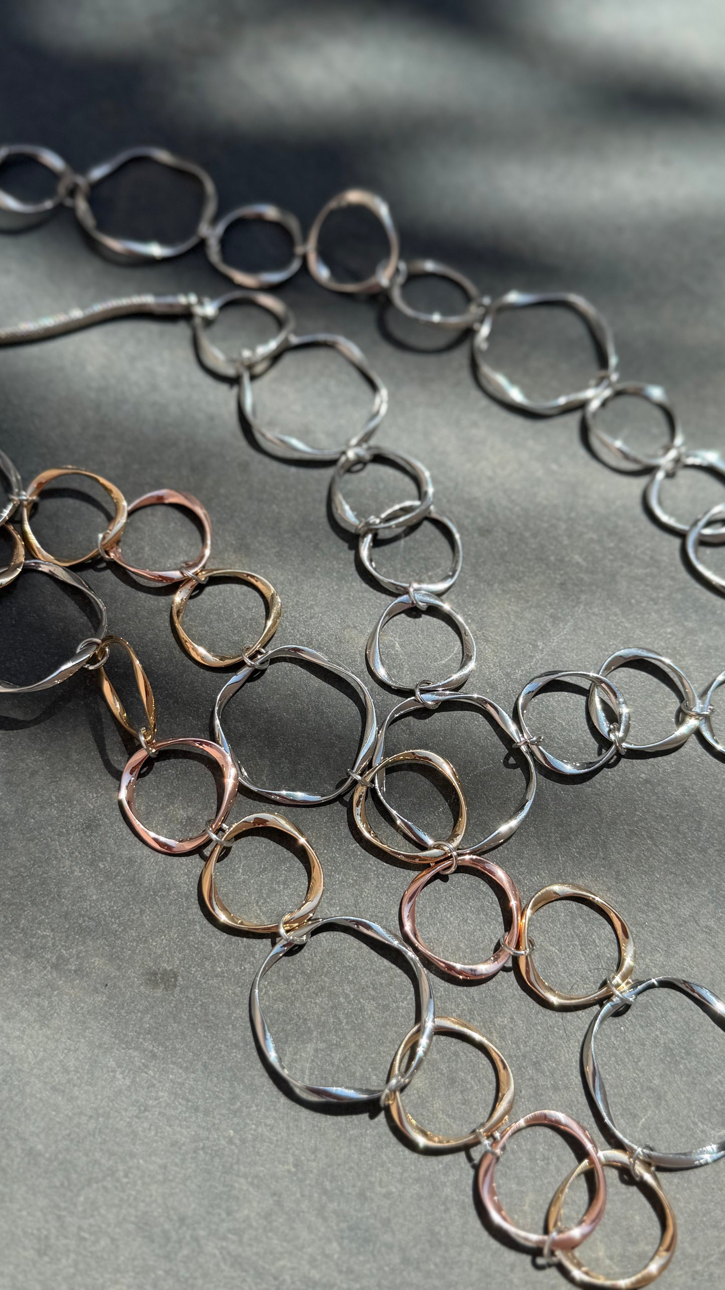 RING/CIRCLE NECKLACE