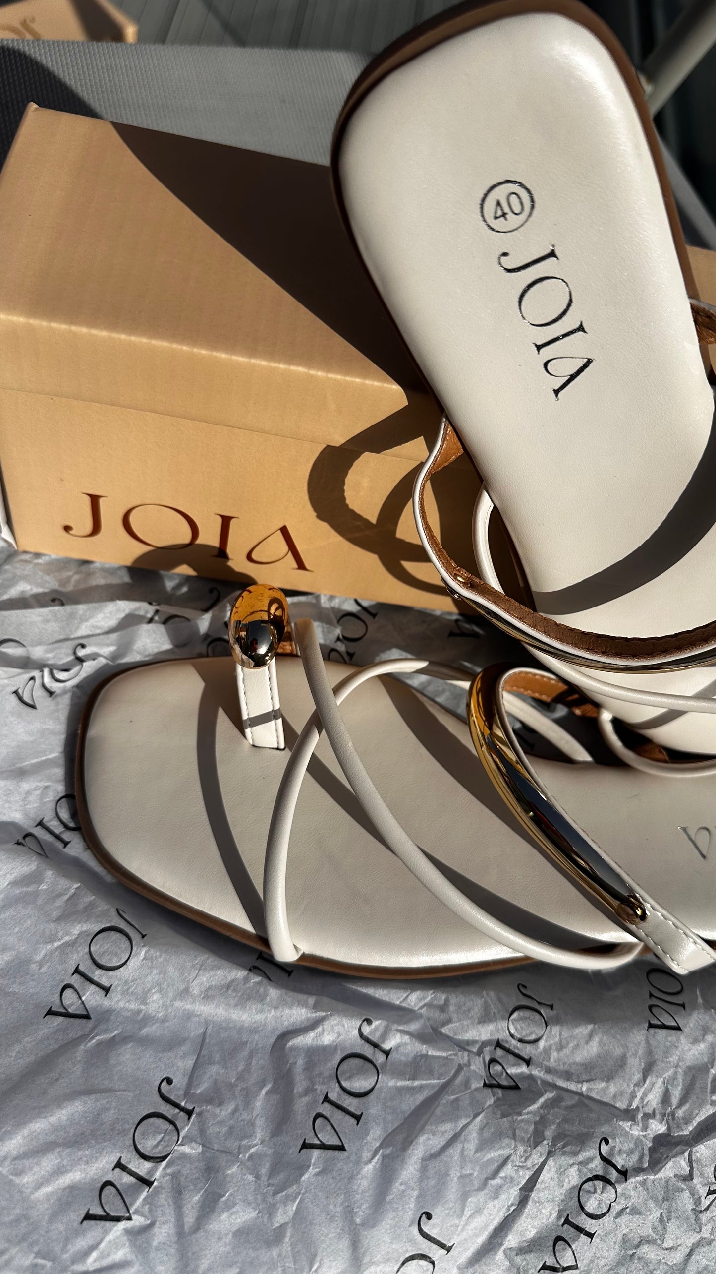 The HONOUR sandles