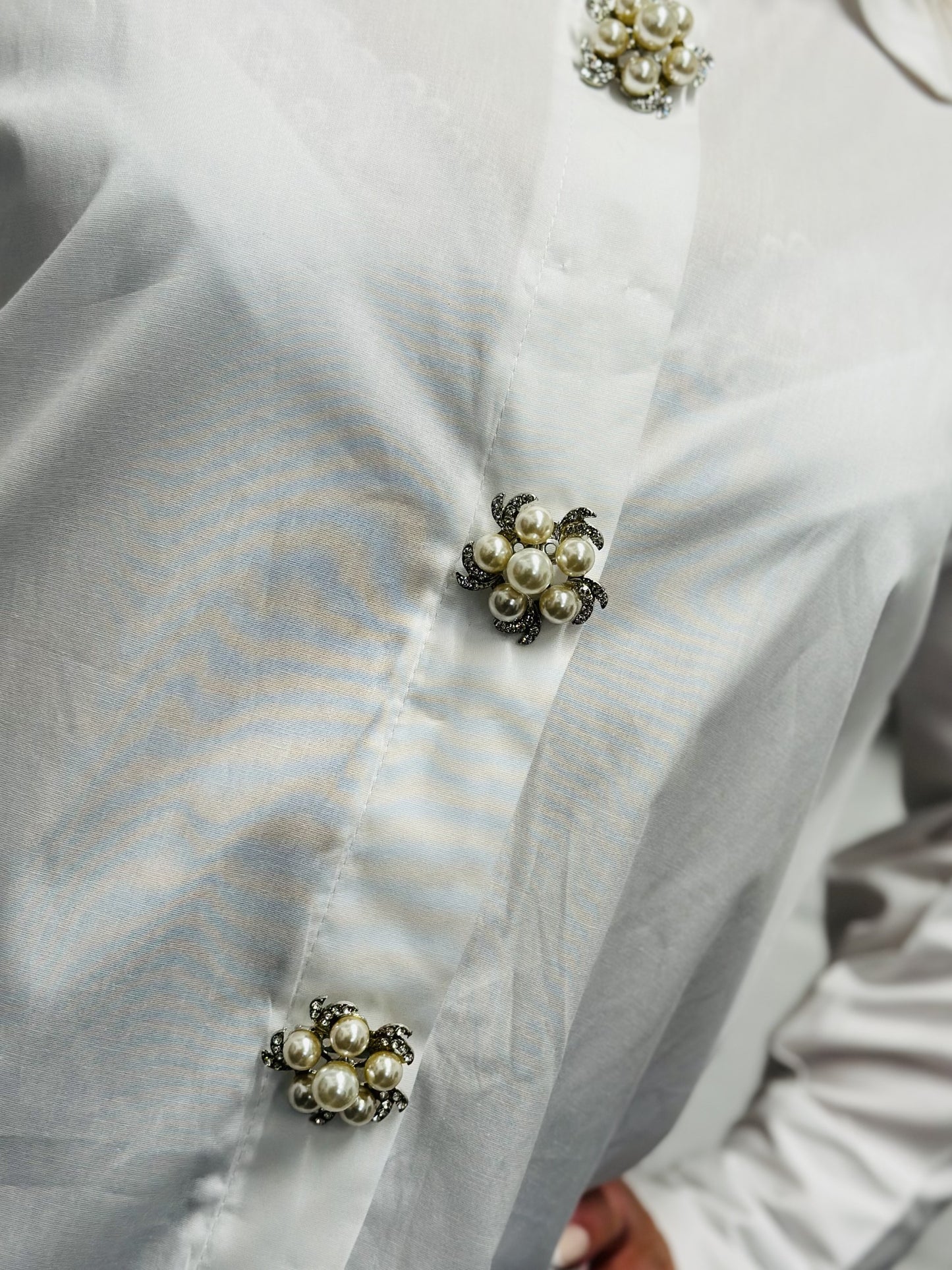 THE GLENDA SHIRT (WITH DETATACHABLE JEWELLED BUTTON ACCESSORIES)