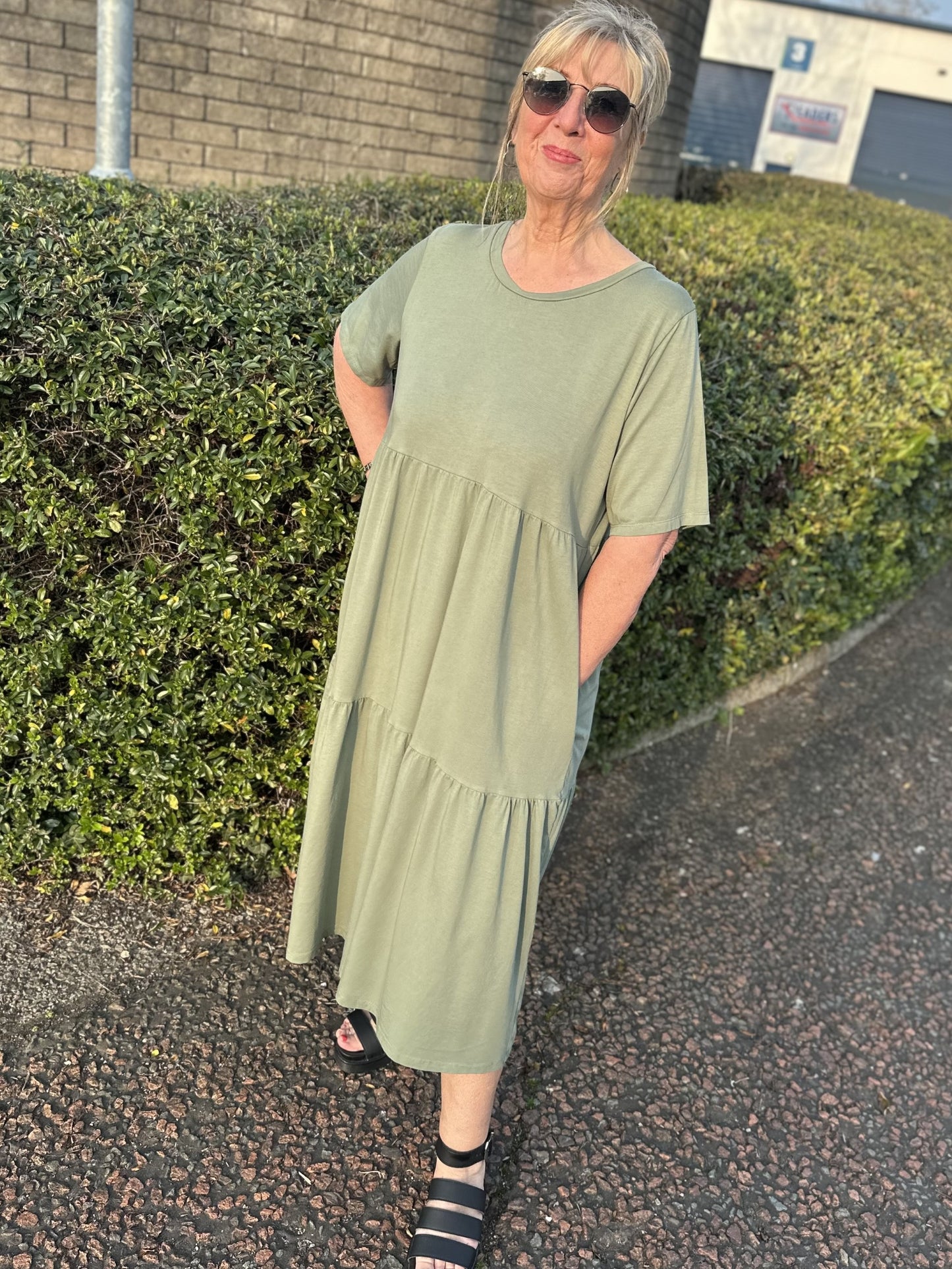 THE LEANNE DRESS