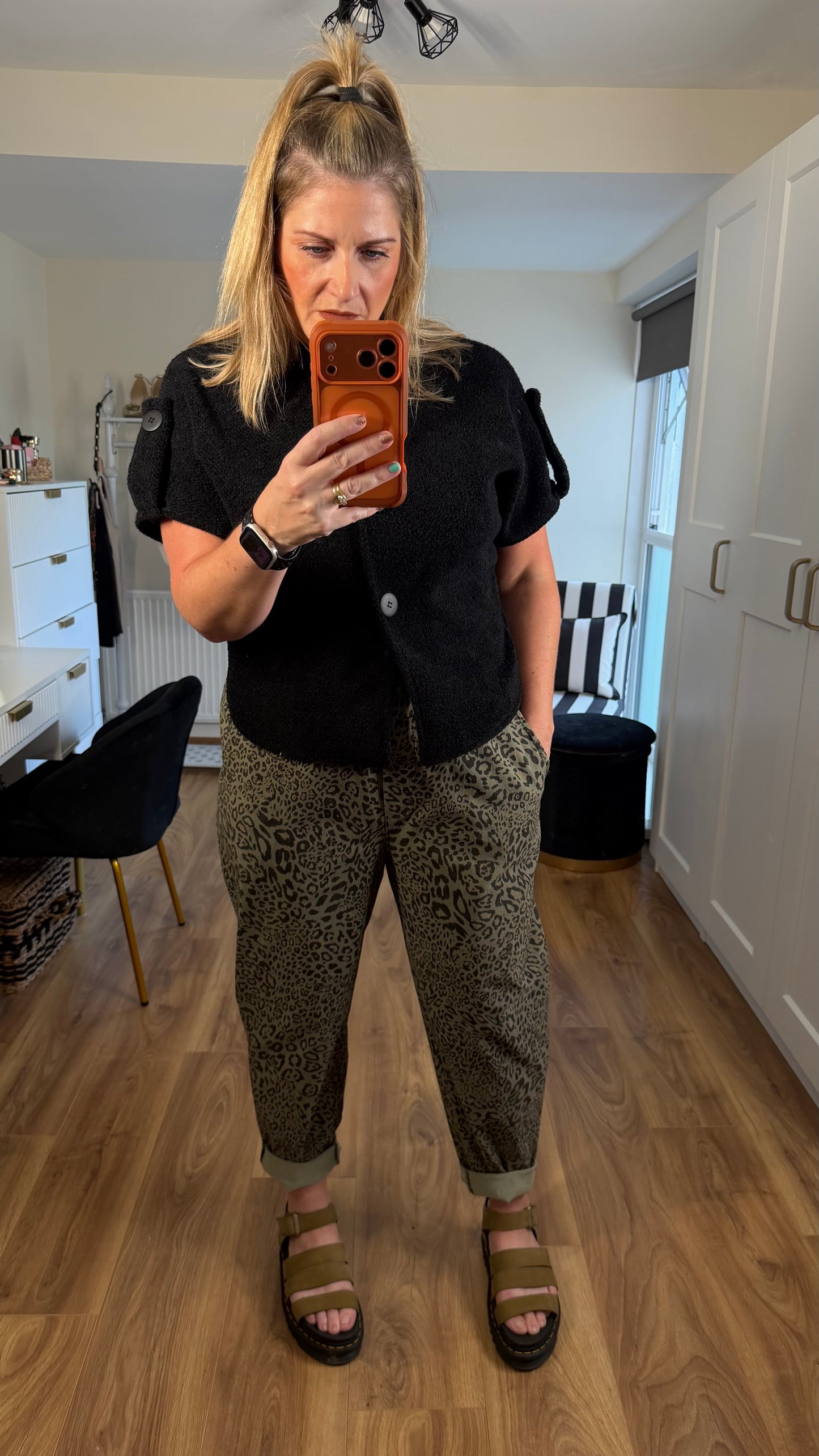 BUTTON JUMPER