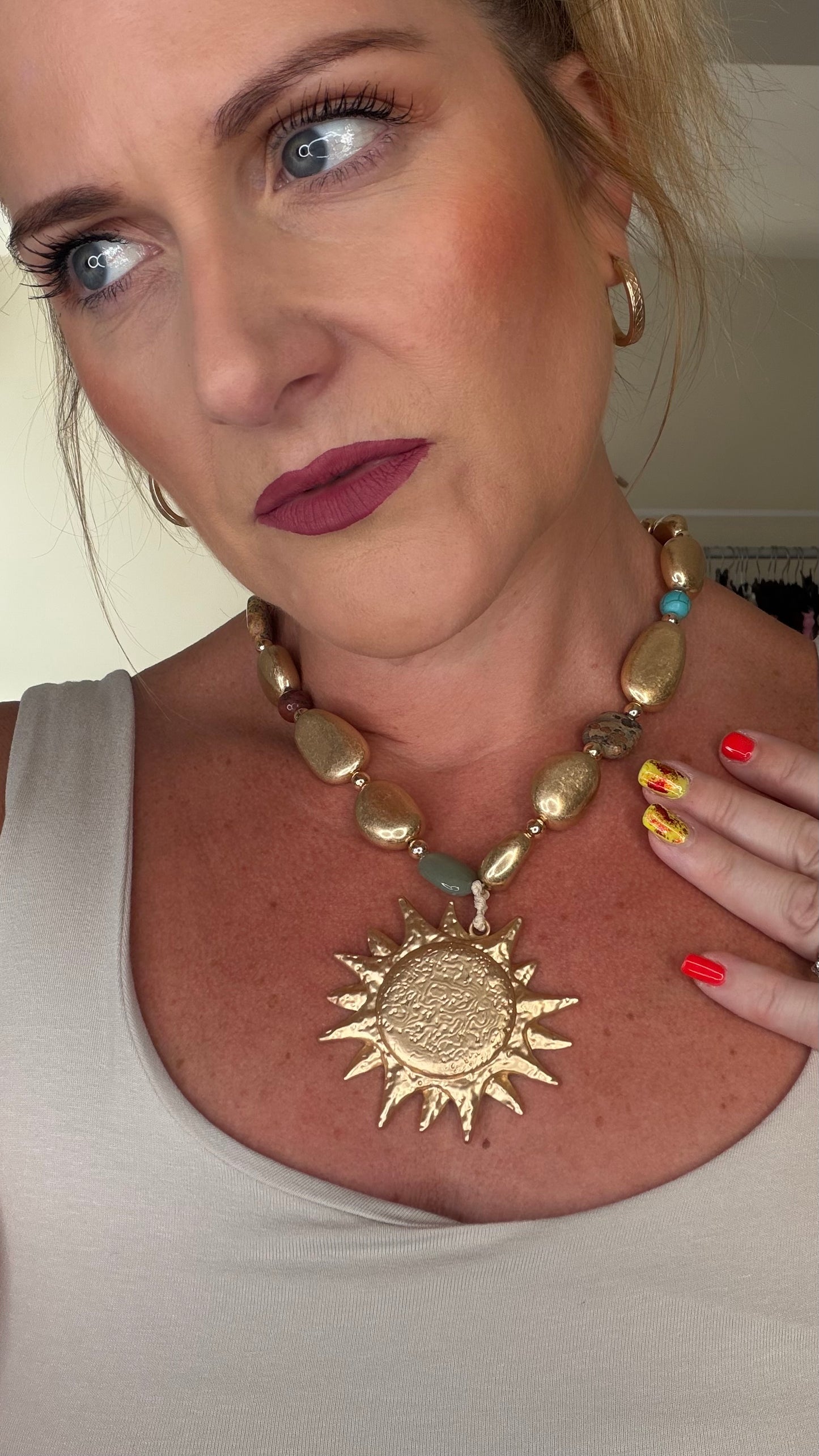 RAE RAE NECKLACE