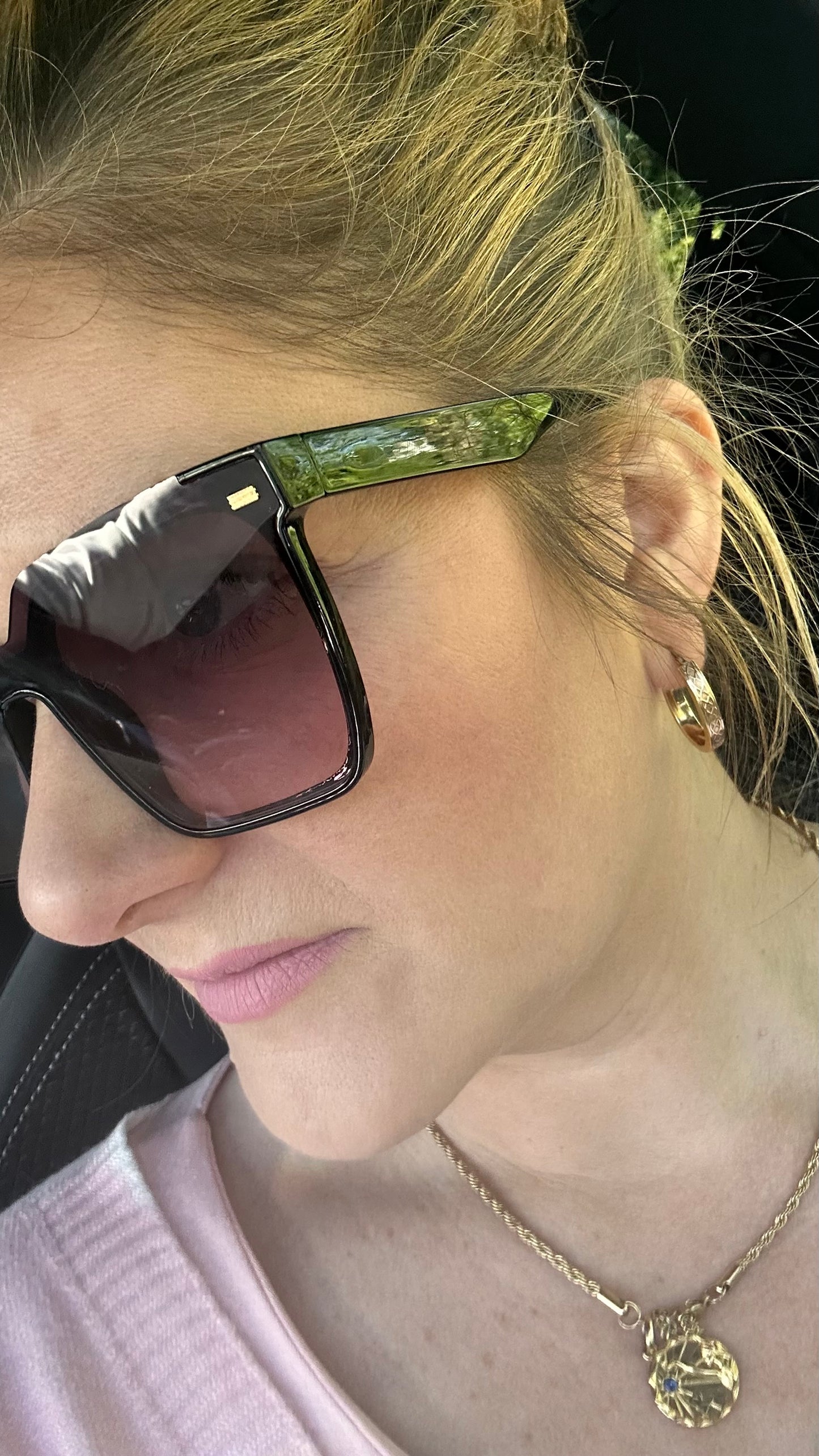 THE SUNGLASSES COLLECTION