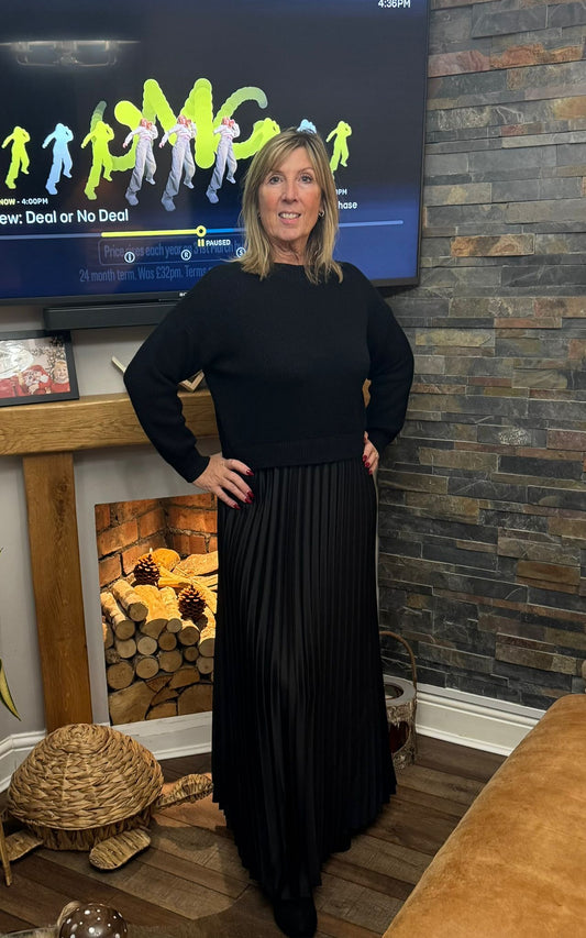 THE SARAH JUMPER DRESS