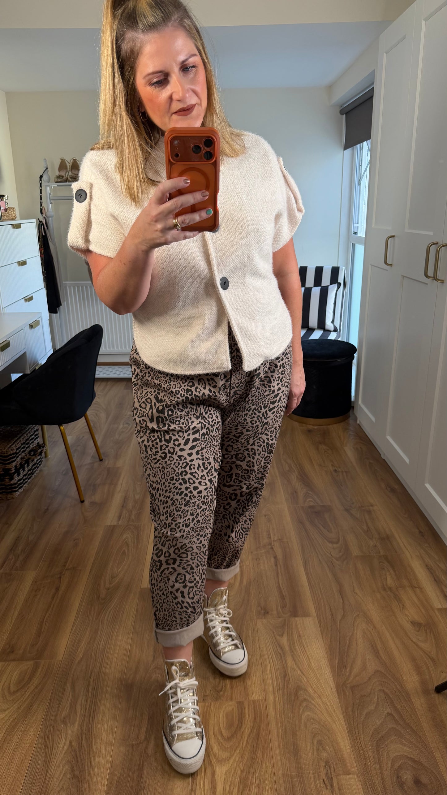 BUTTON JUMPER