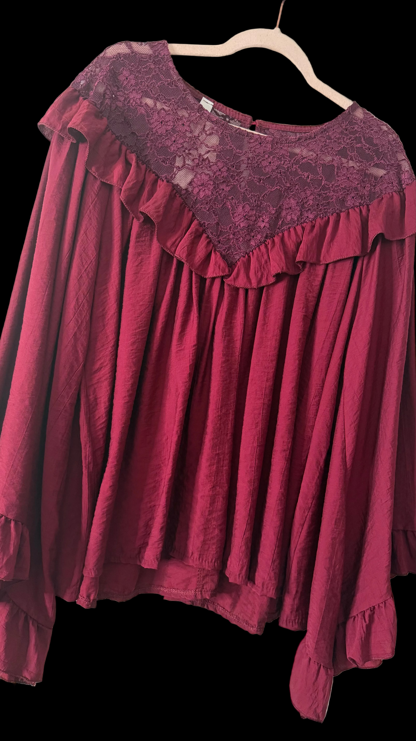 THE MARY TOP