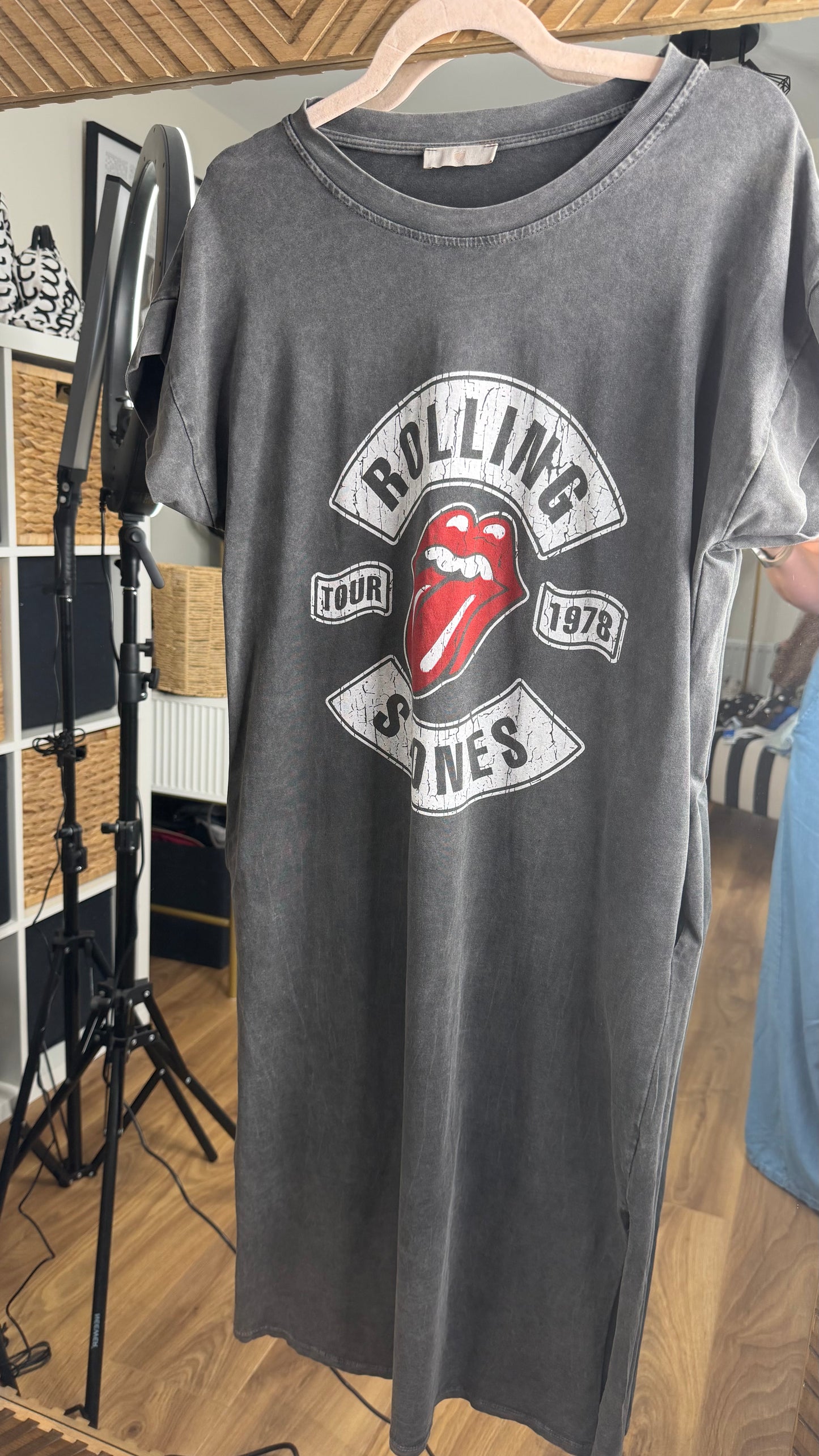 PRE LOVED ROLLiNG STONE DRESS
