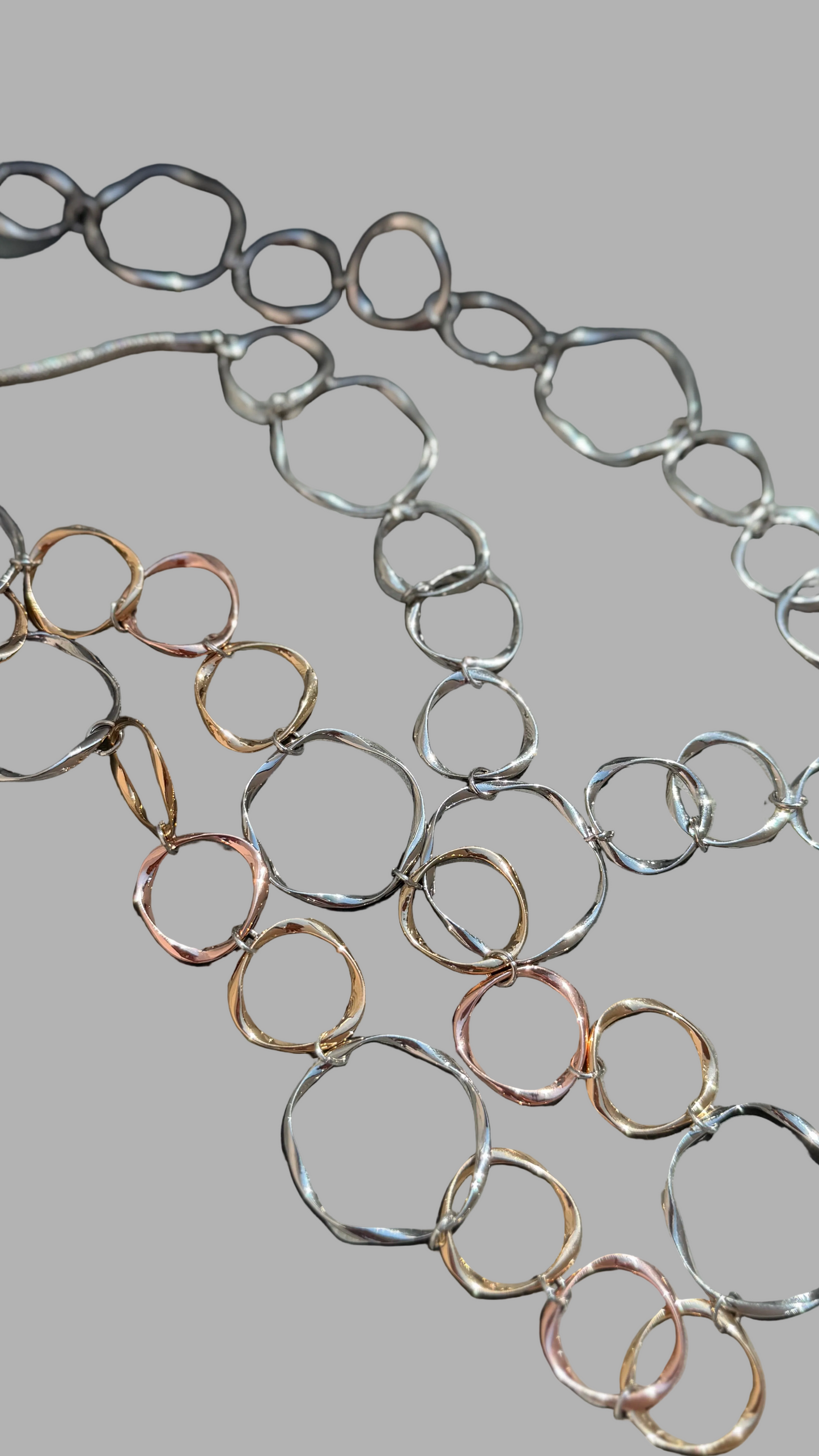 RING/CIRCLE NECKLACE