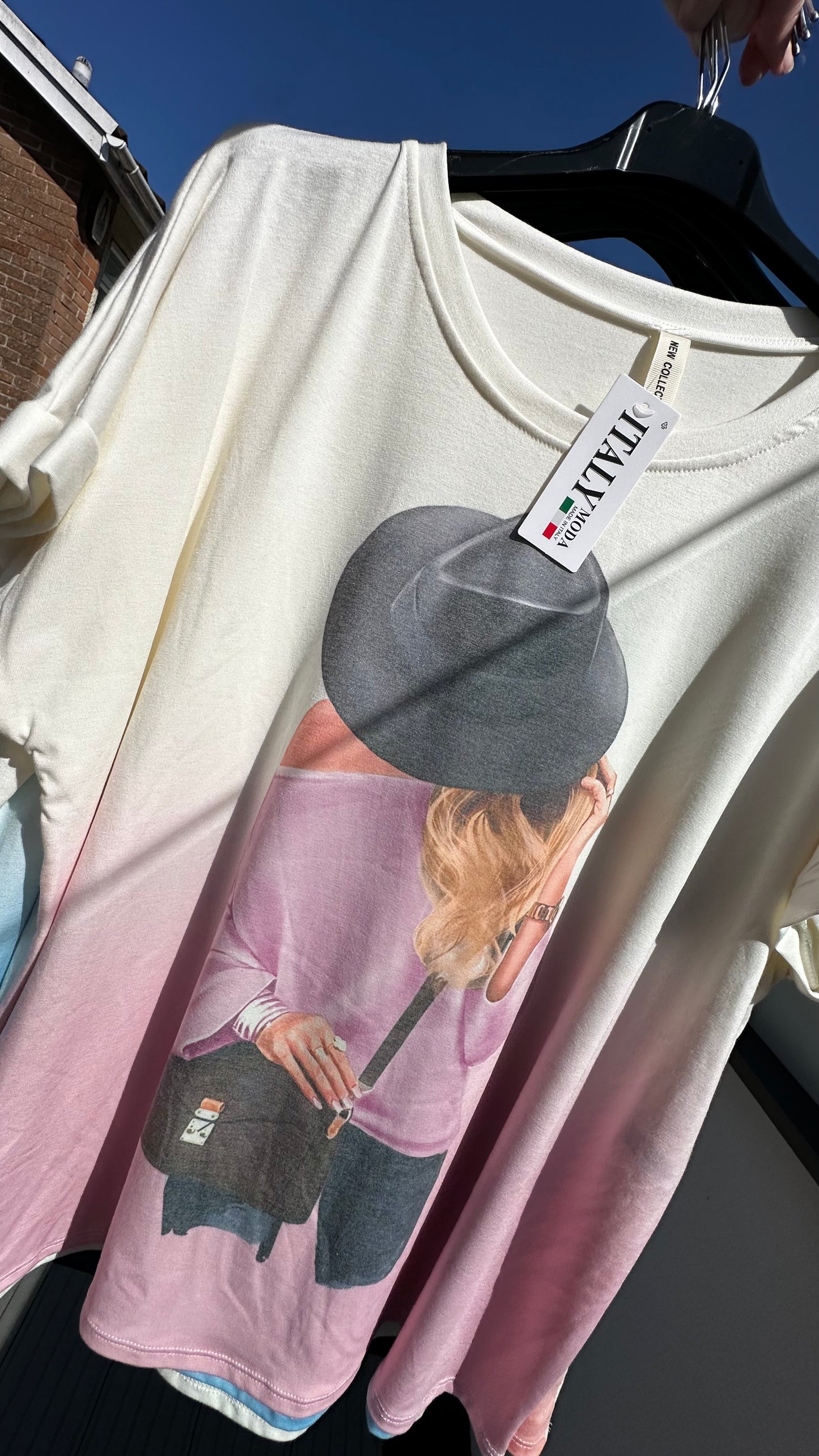 The JOAN tee