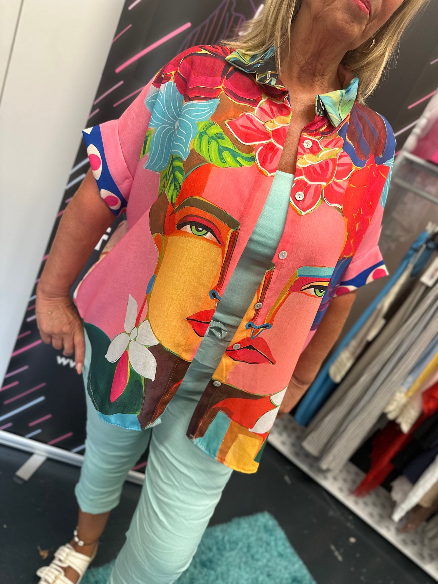 THE FRIDA SHIRT