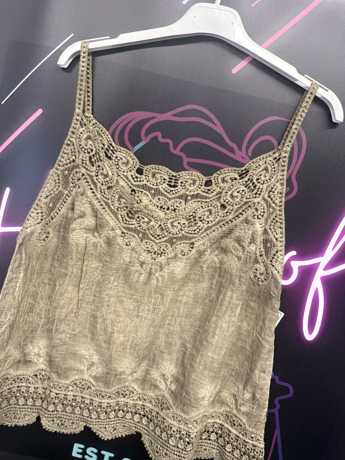 THE CAGNEY CROCHET TOP